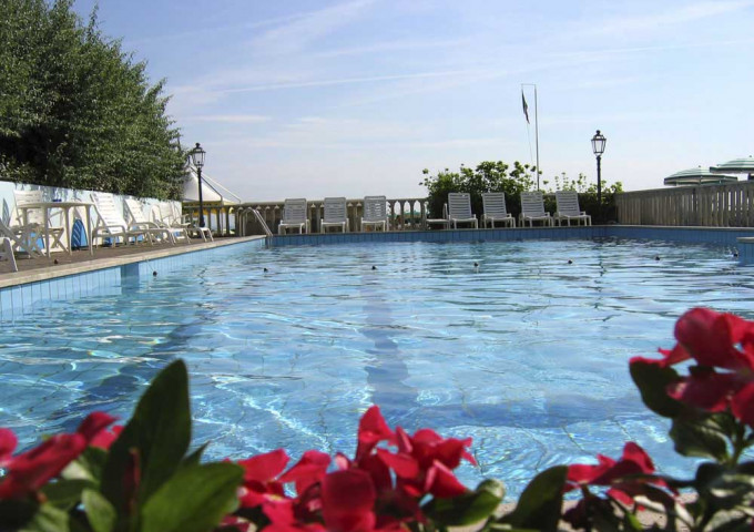 media.piscina-fiori