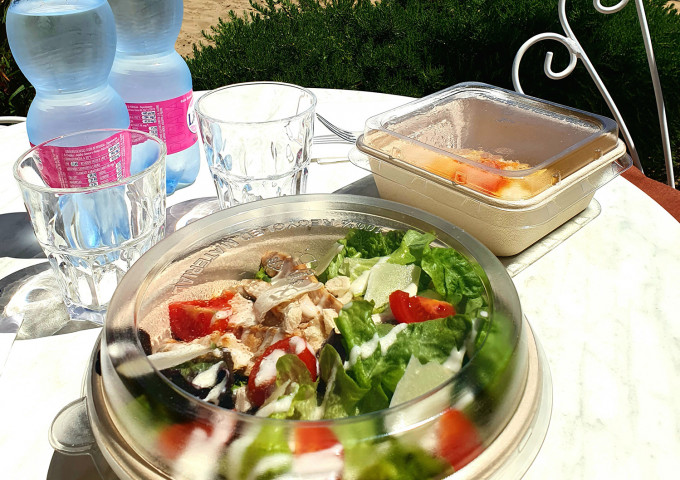 media.Lunch-01_RosamarieElite