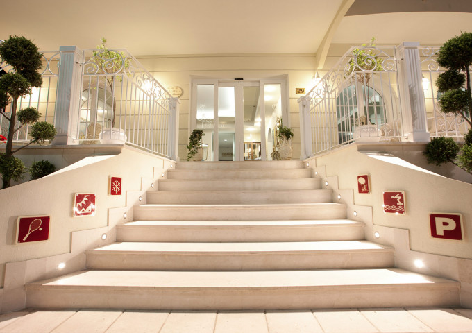 media.Esterno-03_RosamarieElite-1