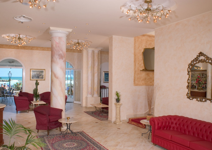 media.Interno-06_RosamarieElite